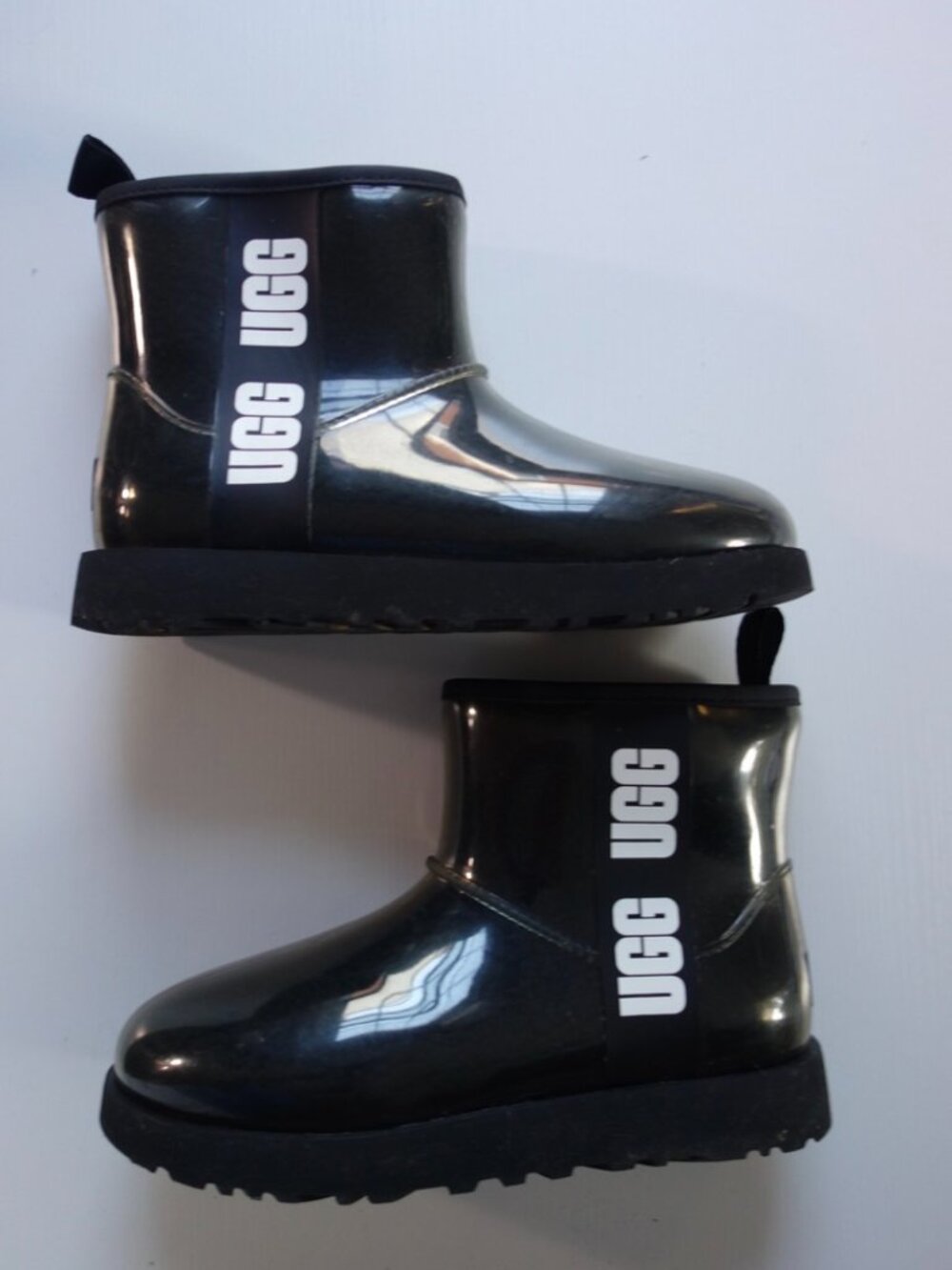 Ugg Ugg Black Mini Rain Boot-w/ box Womens Size 7